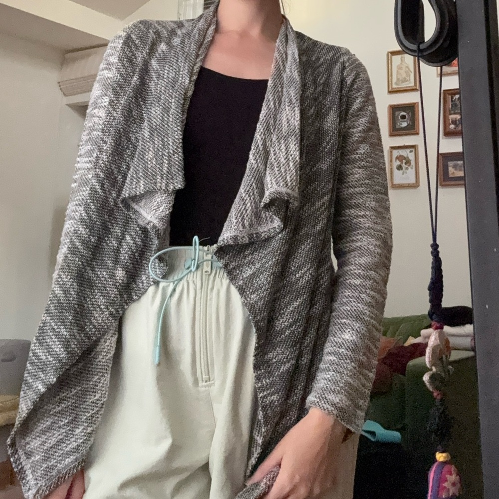 Kim & Cami Gray Women's Draped Cardigan